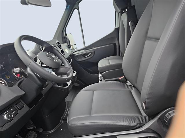 new 2025 Mercedes-Benz Sprinter 2500 car, priced at $58,624
