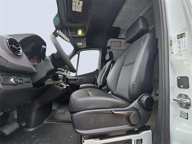 new 2025 Mercedes-Benz Sprinter 2500 car, priced at $68,790