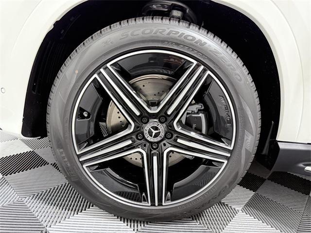 new 2025 Mercedes-Benz GLE 450e car, priced at $90,860