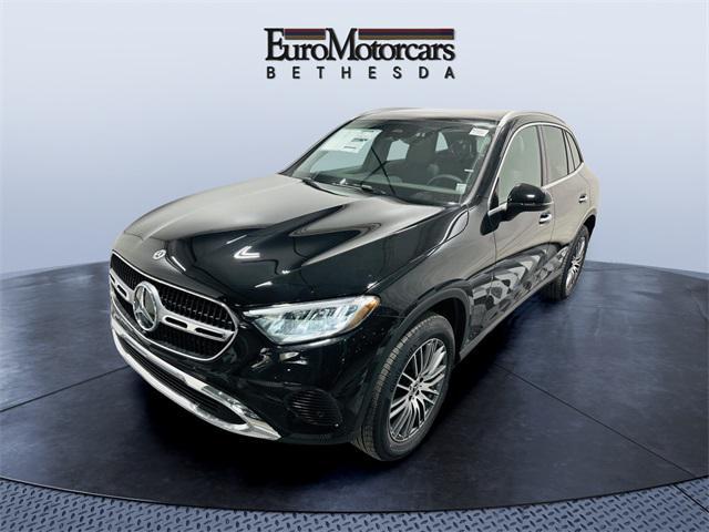 new 2025 Mercedes-Benz GLC 300 car, priced at $59,095