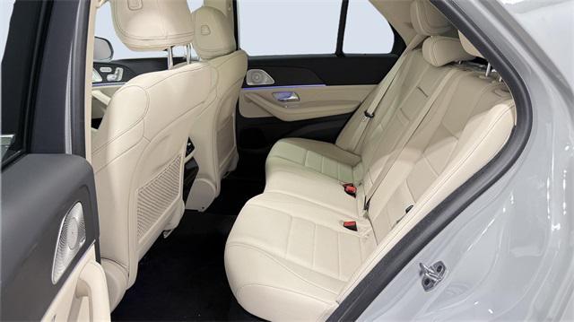 new 2025 Mercedes-Benz GLE 450 car, priced at $81,800
