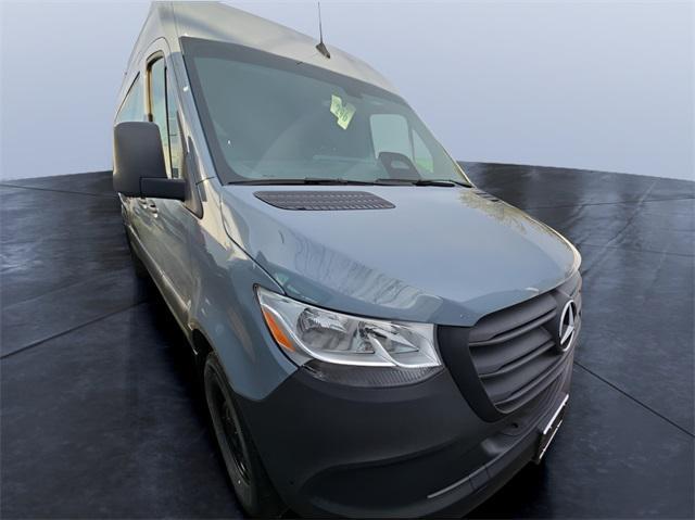 new 2025 Mercedes-Benz Sprinter 2500 car, priced at $69,808