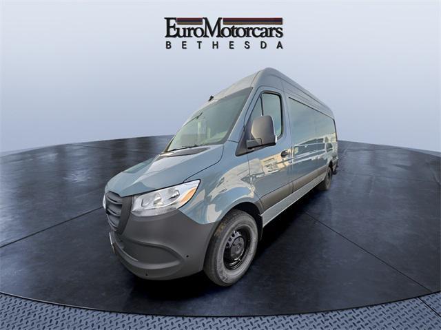 new 2025 Mercedes-Benz Sprinter 2500 car, priced at $69,808