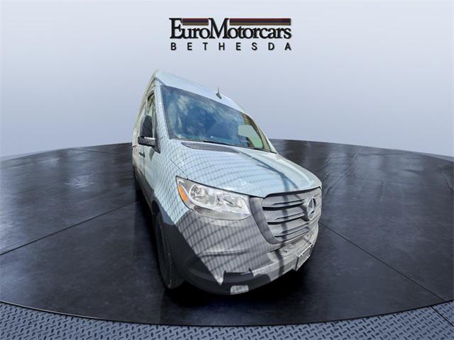 new 2025 Mercedes-Benz Sprinter 2500 car, priced at $69,808