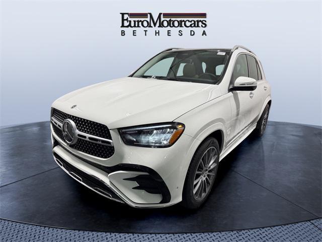new 2025 Mercedes-Benz GLE 450 car, priced at $79,690