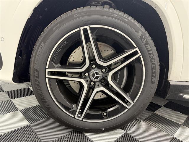 new 2025 Mercedes-Benz GLS 450 car, priced at $97,430
