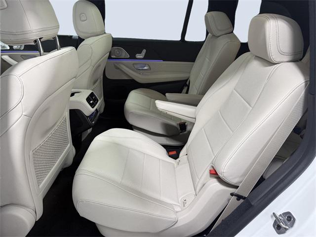 new 2025 Mercedes-Benz GLS 450 car, priced at $97,430