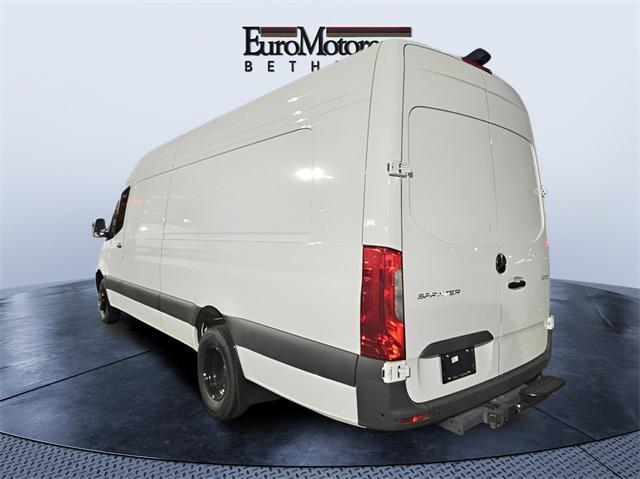 new 2024 Mercedes-Benz Sprinter 3500 car, priced at $70,679