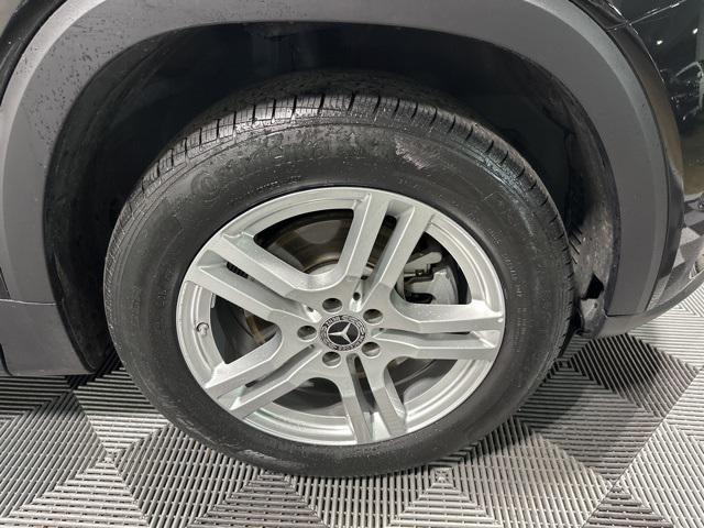 used 2022 Mercedes-Benz GLB 250 car, priced at $33,881