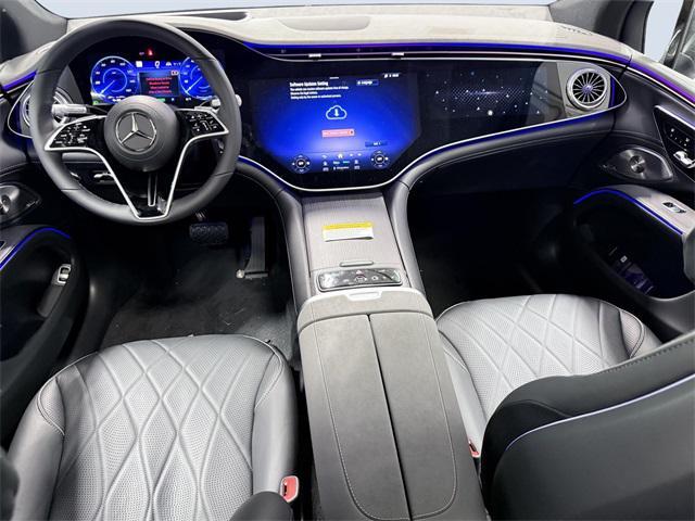 new 2025 Mercedes-Benz EQS 580 car, priced at $142,385