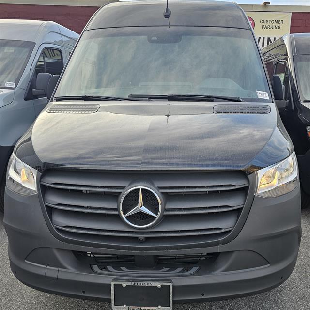 new 2024 Mercedes-Benz Sprinter 2500 car, priced at $75,657