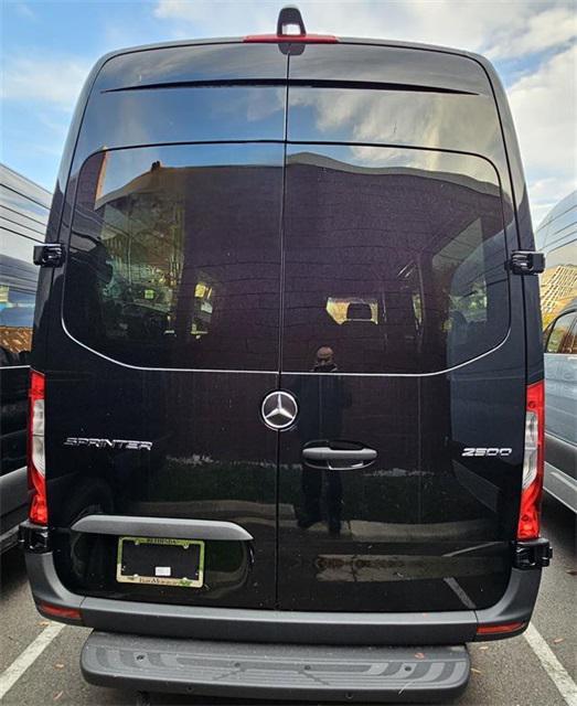 new 2024 Mercedes-Benz Sprinter 2500 car, priced at $75,657