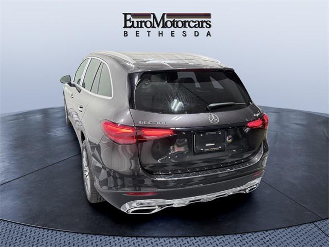 new 2026 Mercedes-Benz GLC 300 car, priced at $59,835