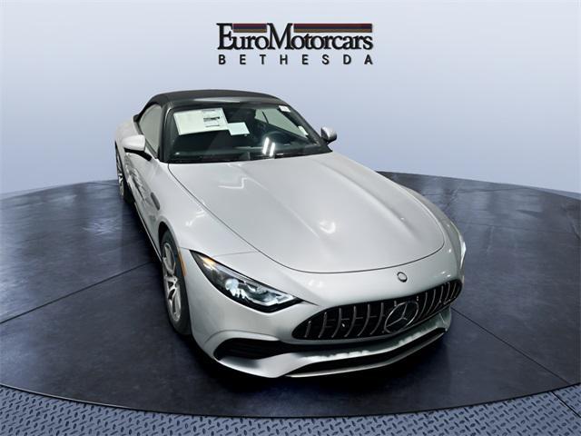 new 2025 Mercedes-Benz AMG SL 43 car, priced at $116,320