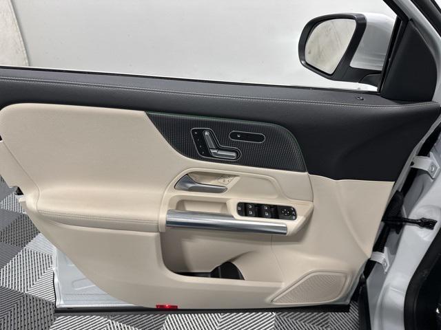 used 2022 Mercedes-Benz GLA 250 car, priced at $32,881