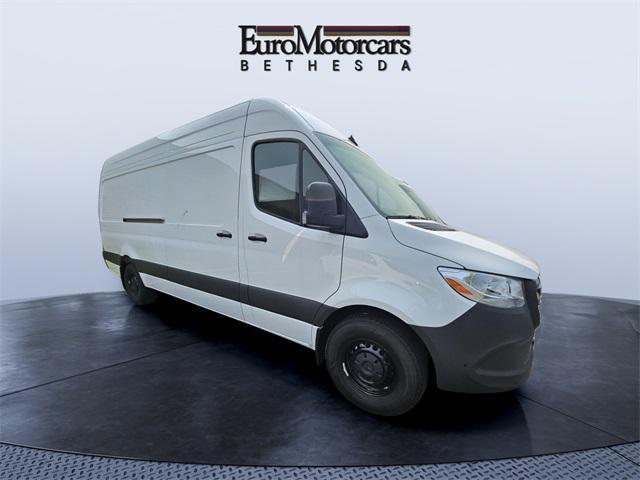 new 2025 Mercedes-Benz Sprinter 2500 car, priced at $68,859