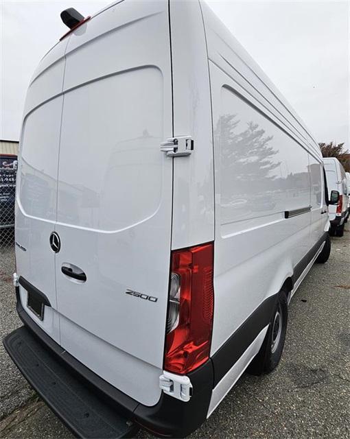 new 2025 Mercedes-Benz Sprinter 2500 car, priced at $64,690