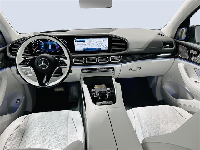 new 2025 Mercedes-Benz Maybach GLS 600 car, priced at $226,150