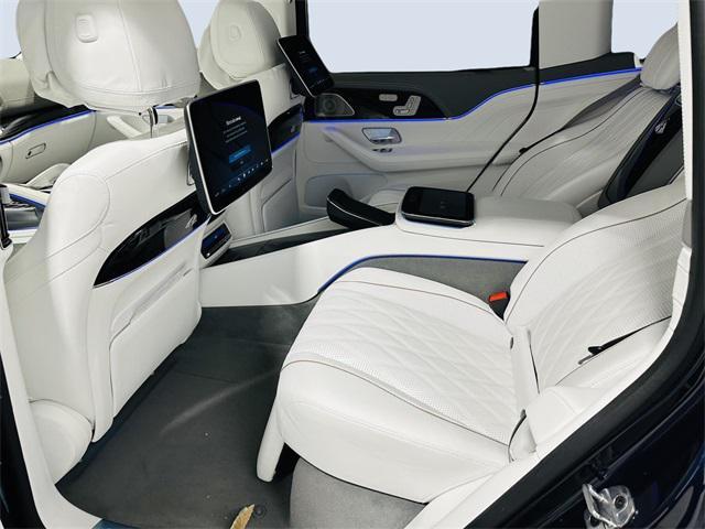 new 2025 Mercedes-Benz Maybach GLS 600 car, priced at $226,150