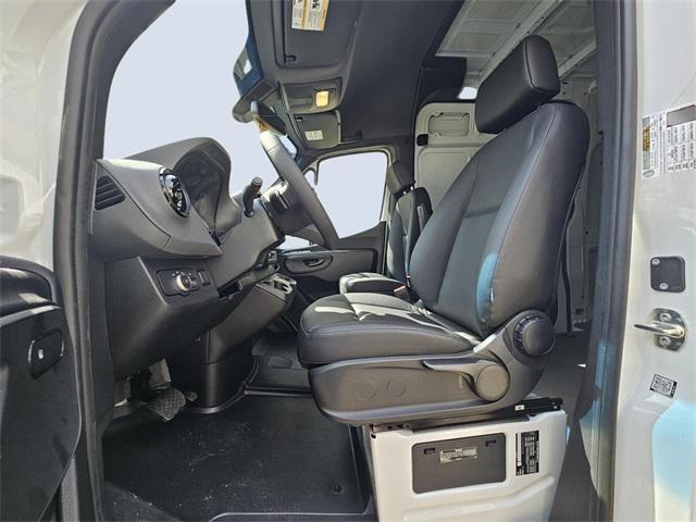 new 2025 Mercedes-Benz Sprinter 2500 car, priced at $62,345
