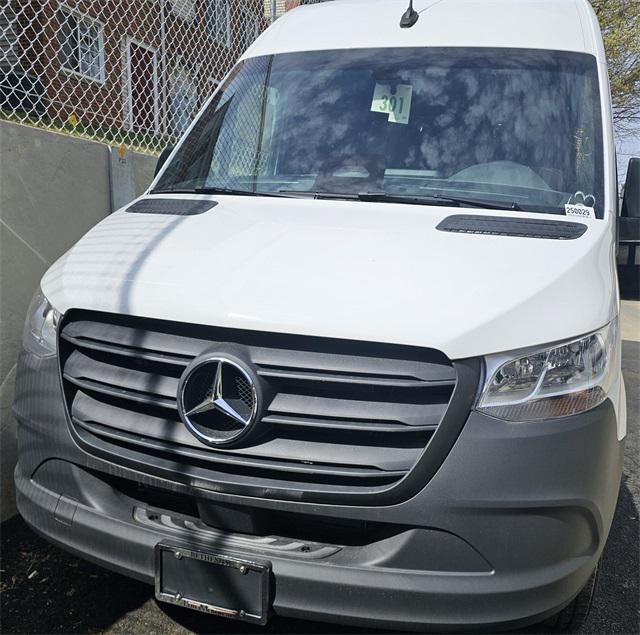new 2025 Mercedes-Benz Sprinter 2500 car, priced at $62,345