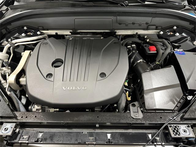 used 2022 Volvo XC60 car, priced at $36,881