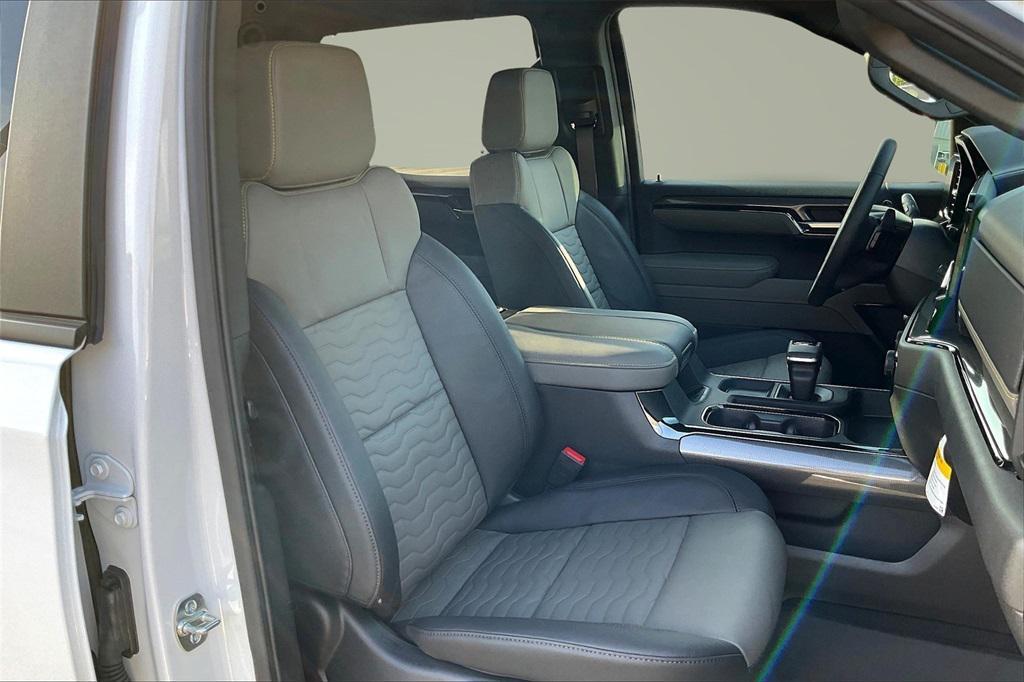 new 2025 Chevrolet Silverado 1500 car, priced at $67,420