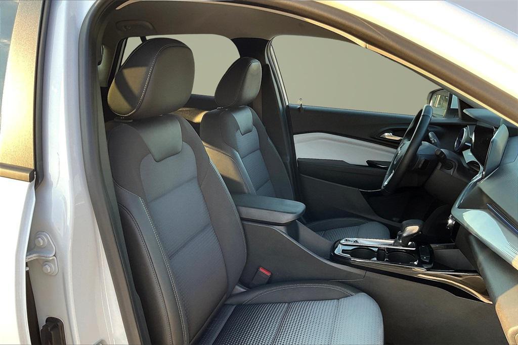 used 2024 Chevrolet Trax car, priced at $21,787