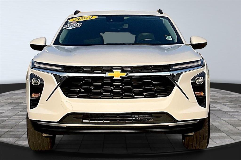 used 2024 Chevrolet Trax car, priced at $21,787