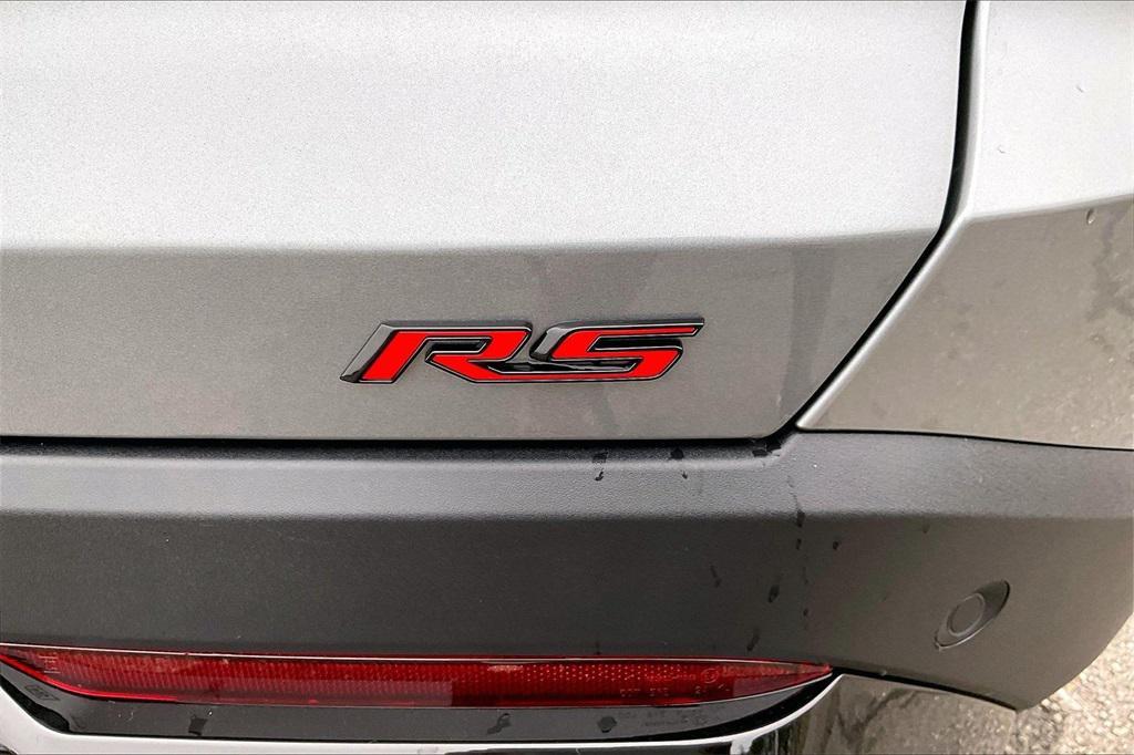 new 2026 Chevrolet Equinox car, priced at $33,845