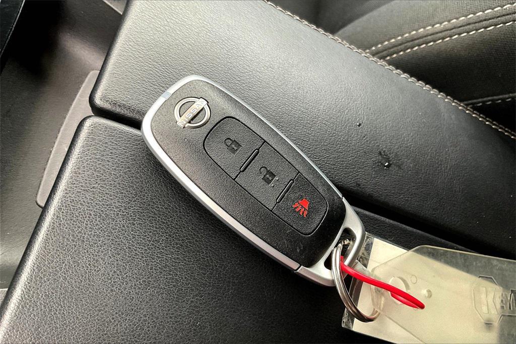 used 2023 Nissan Rogue car, priced at $22,007