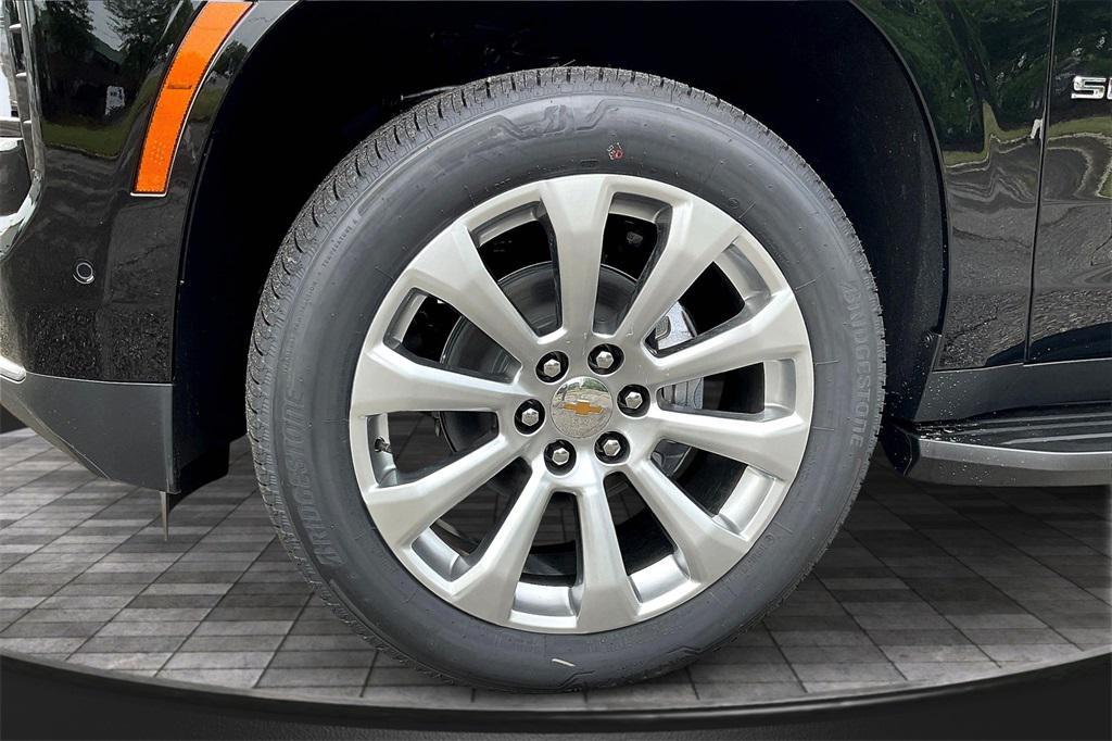 new 2025 Chevrolet Suburban car, priced at $73,820
