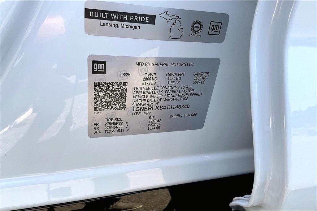 new 2026 Chevrolet Traverse car, priced at $57,710