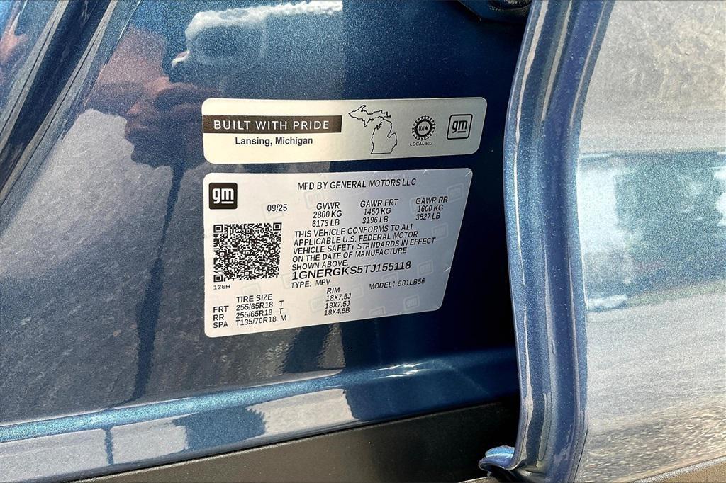 new 2026 Chevrolet Traverse car, priced at $41,620