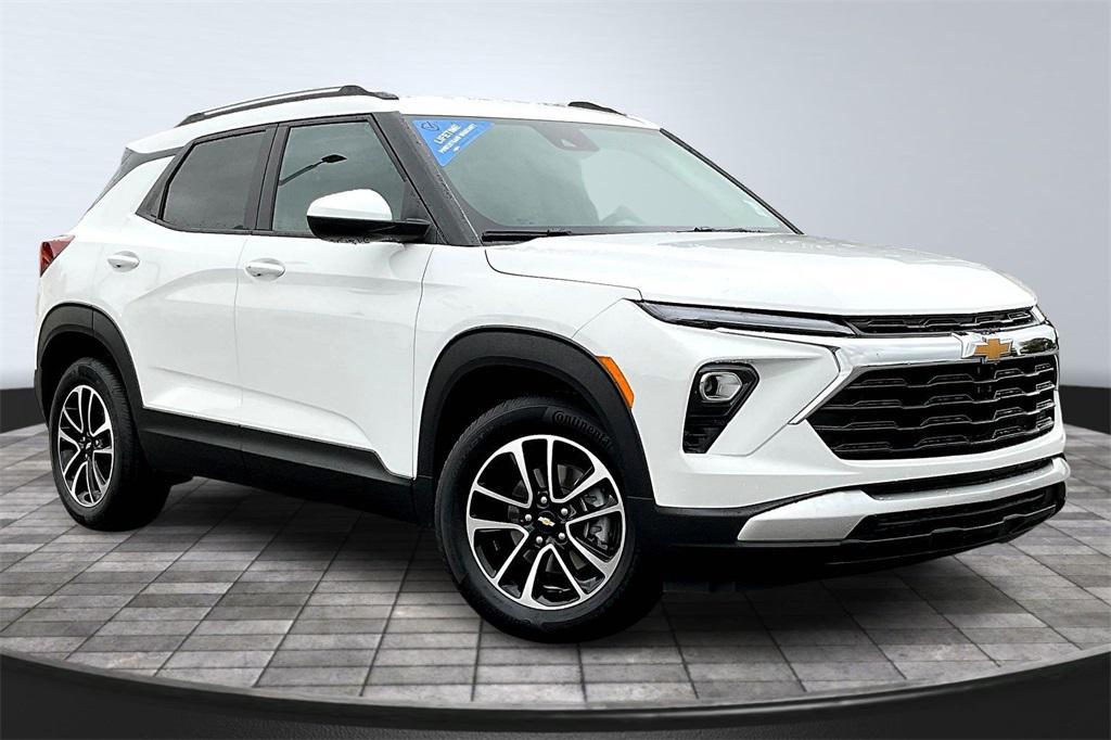 new 2026 Chevrolet TrailBlazer car, priced at $25,825