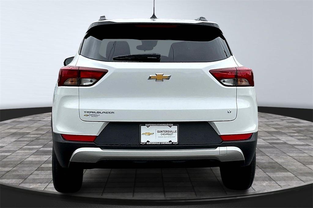 new 2026 Chevrolet TrailBlazer car, priced at $25,825