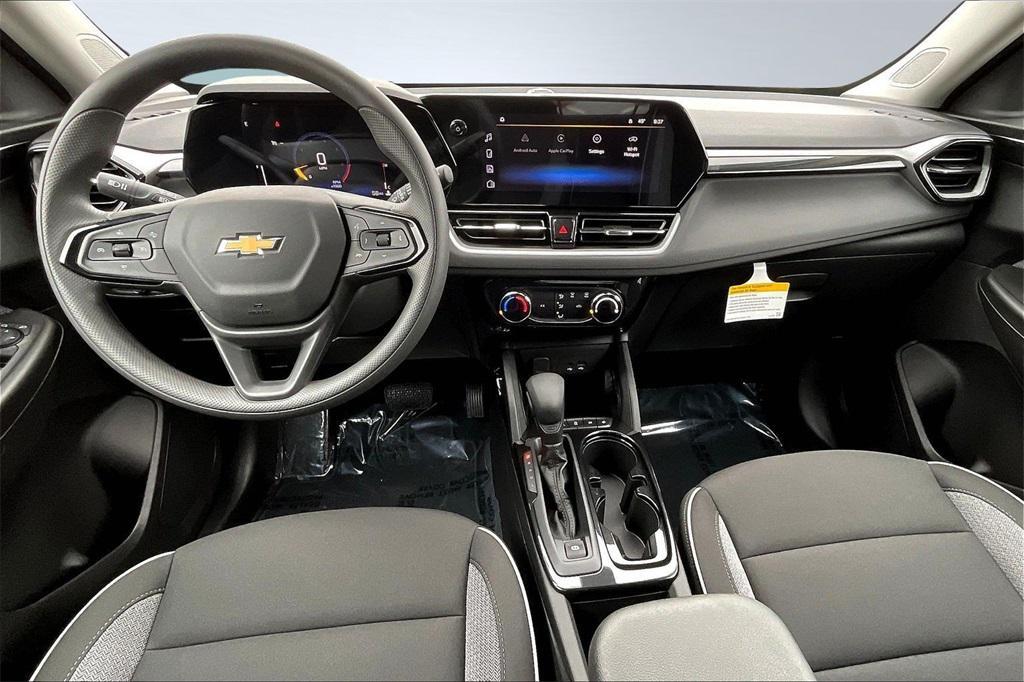 new 2026 Chevrolet TrailBlazer car, priced at $25,825