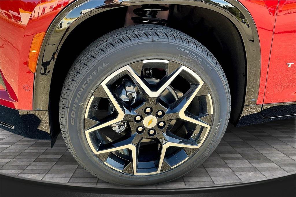 new 2026 Chevrolet Traverse car, priced at $56,415