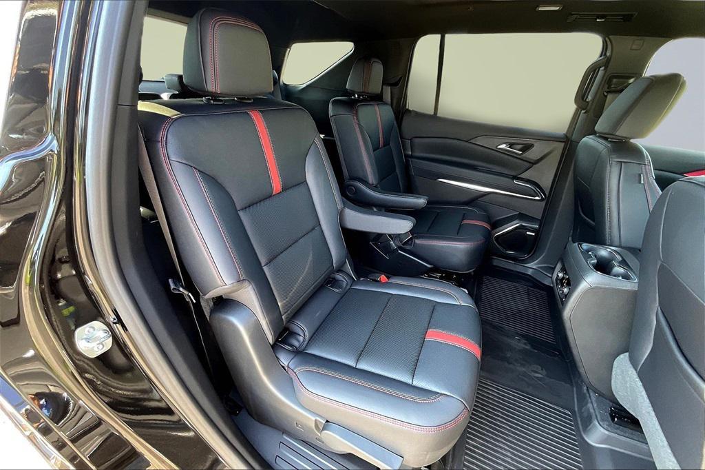 new 2026 Chevrolet Traverse car, priced at $57,760