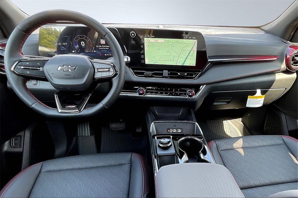 new 2025 Chevrolet Equinox car, priced at $33,090