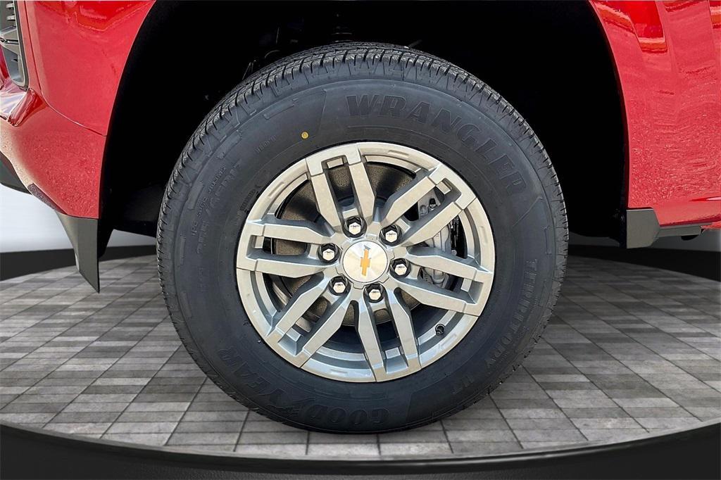 new 2026 Chevrolet Colorado car, priced at $39,255