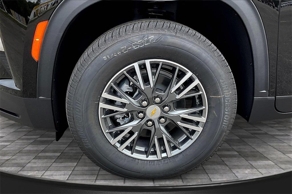 new 2026 Chevrolet Traverse car, priced at $42,845