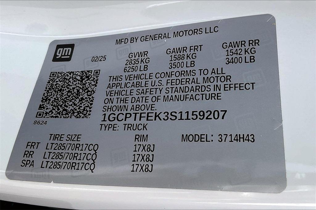 new 2025 Chevrolet Colorado car, priced at $53,840