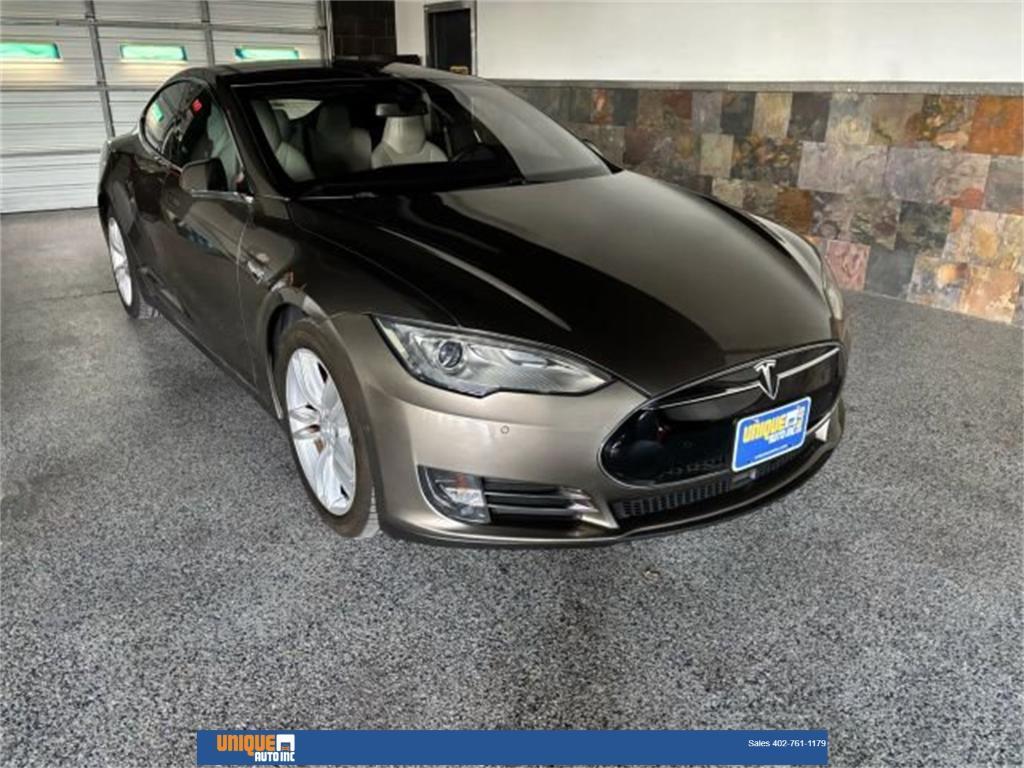 used 2015 Tesla Model S car, priced at $21,250
