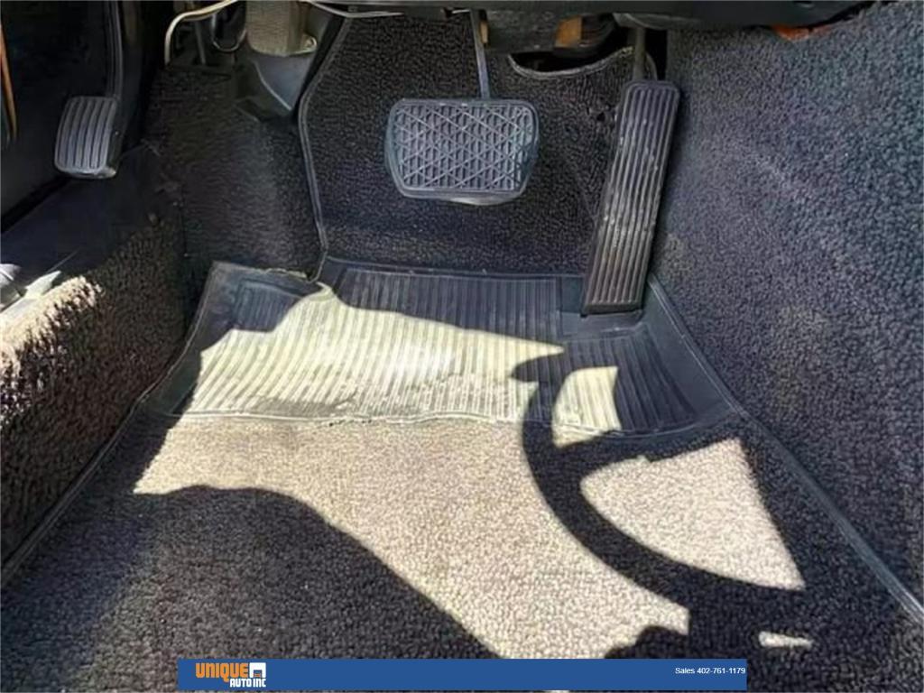 used 1975 Mercedes-Benz 450SL car, priced at $6,000