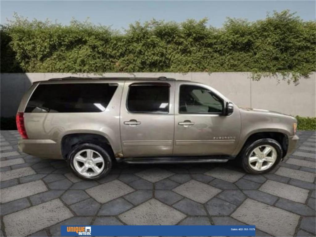 used 2011 Chevrolet Suburban car, priced at $7,900