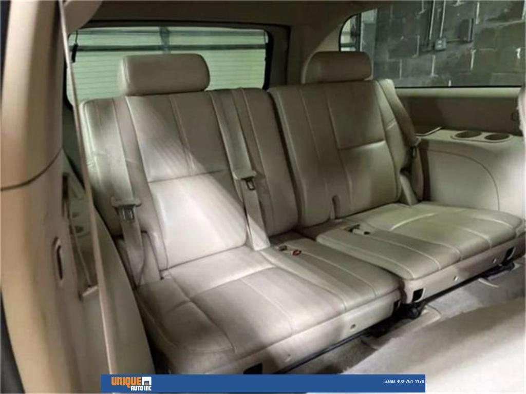 used 2011 Chevrolet Suburban car, priced at $7,900