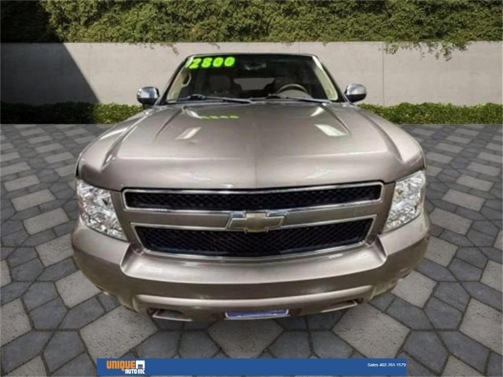 used 2011 Chevrolet Suburban car, priced at $7,900