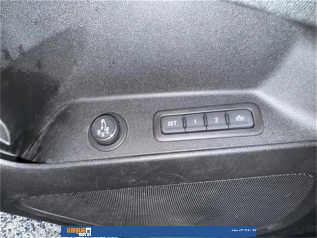 used 2019 Chevrolet Equinox car, priced at $15,900