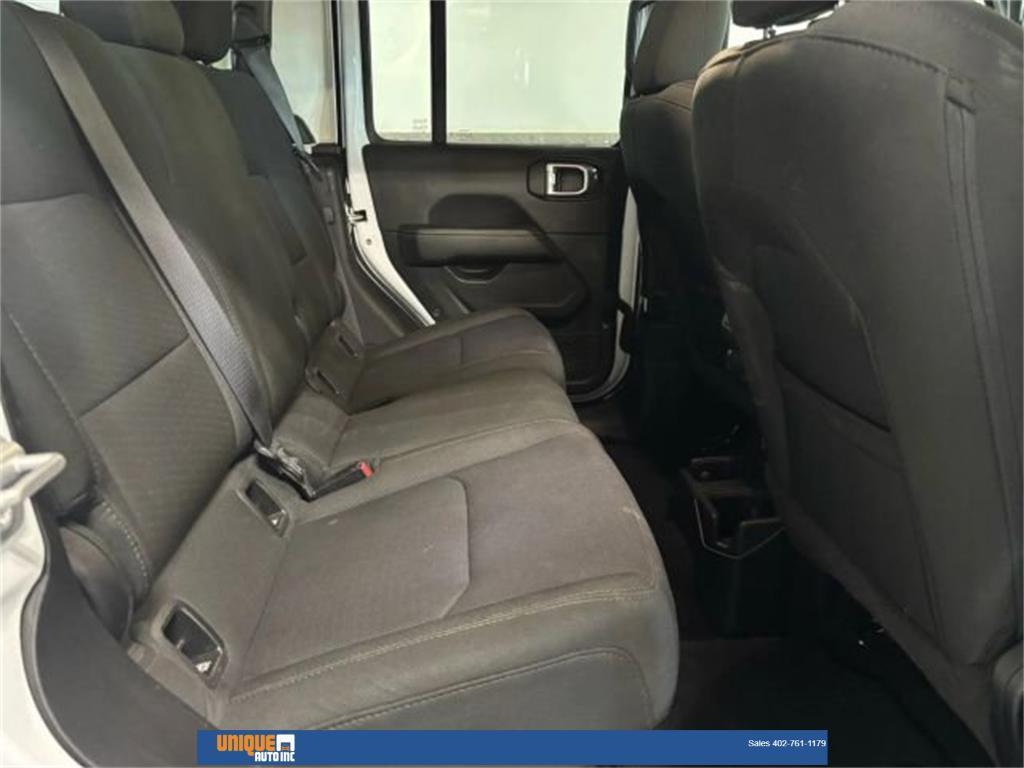 used 2023 Jeep Gladiator car, priced at $29,000